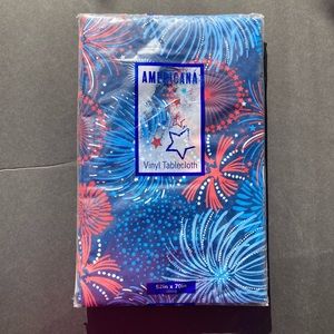 Americana Elrene Vinyl Tablecloth Fourth Of July Fireworks 52” x 70” Open